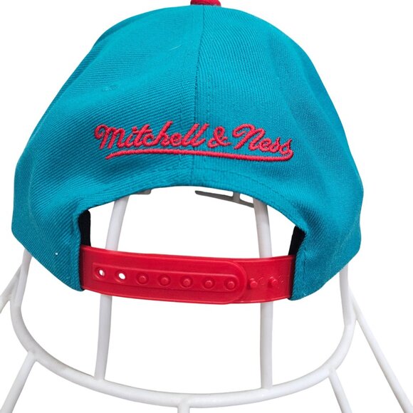 Mitchell & Ness Vancouver Grizzlies NBA HWC Snapback Cap - Picture 4 of 6
